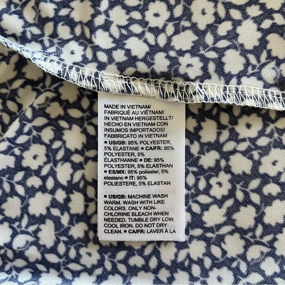 Lark & Ro Floral Liquid Knit Dress Women’s 12 Navy White Slinky Fit & Flare EUC - Picture 13 of 13